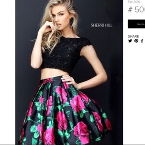 Sherri Hill size 2 gorgeous 2 piece lace & floral skirt set- Homecoming,Prom